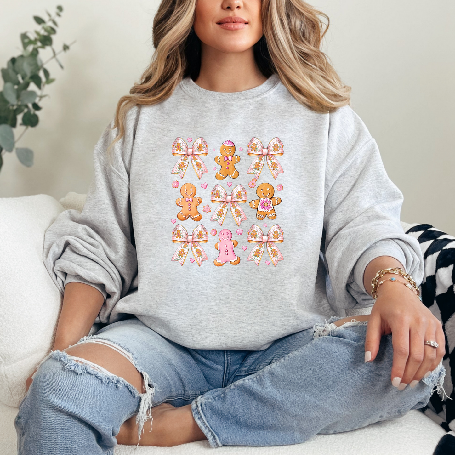 Gingerbread Bow Christmas Holiday Pink T-shirt Sweatshirt
