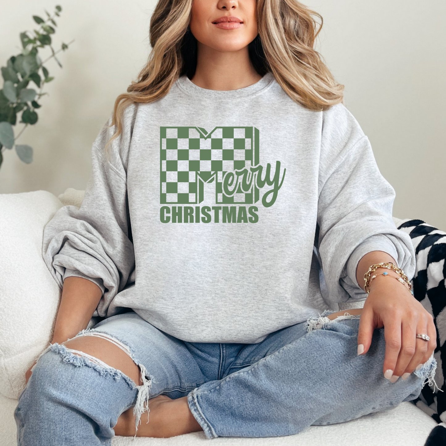 Merry Christmas Holiday Checkered T-shirt Sweatshirt