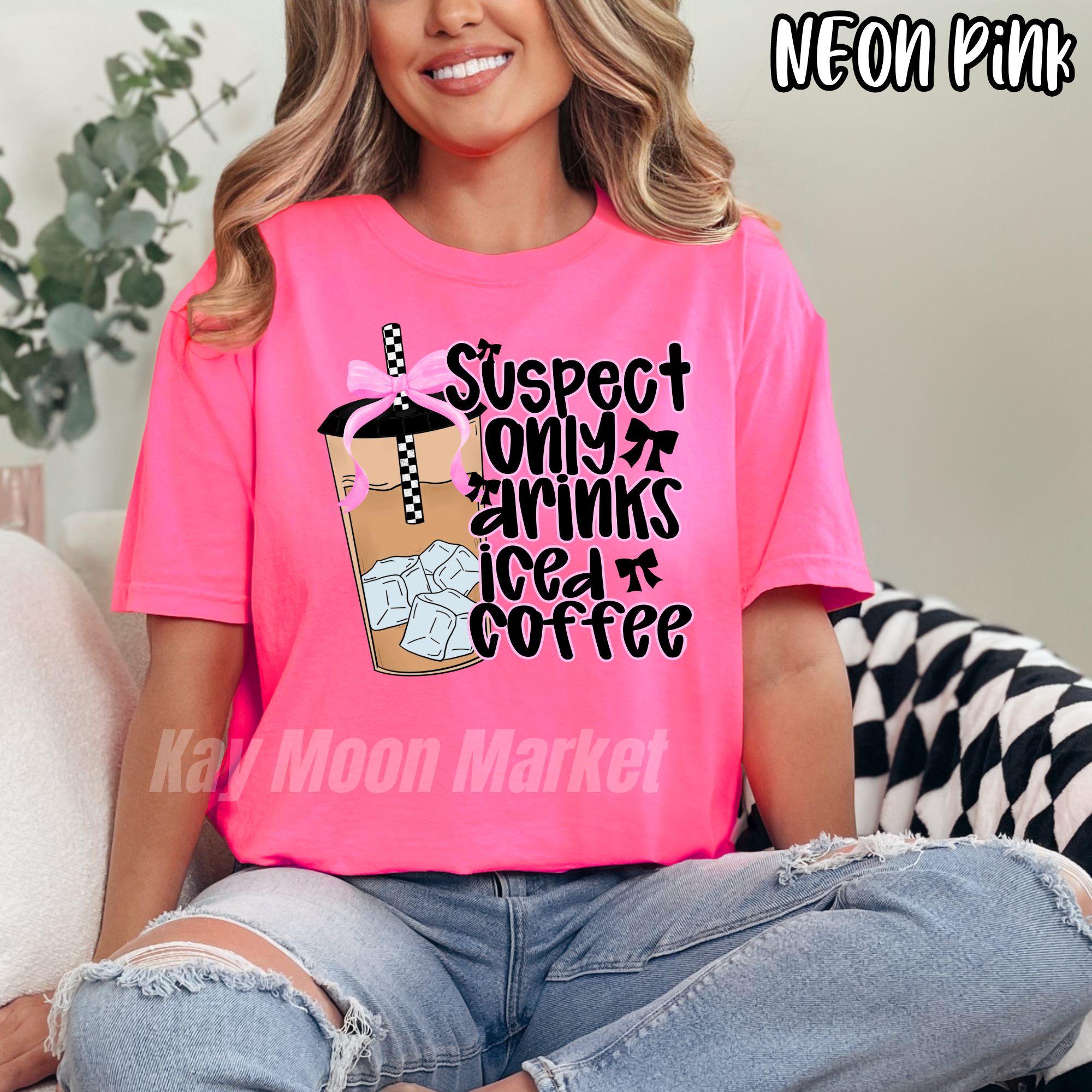 Suspect Only Drinks Iced Coffee - T-shirt Sweatshirt