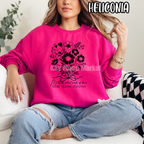 Mothers plant seeds of love that bloom forever - T-shirt Sweatshirt