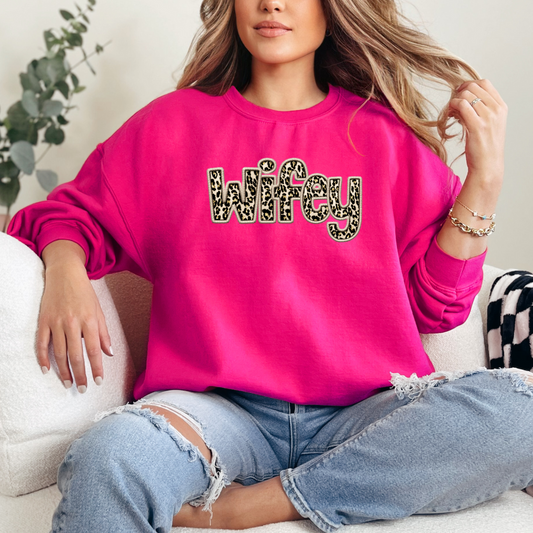 WIFEY Leopard Print T-Shirt Sweatshirt