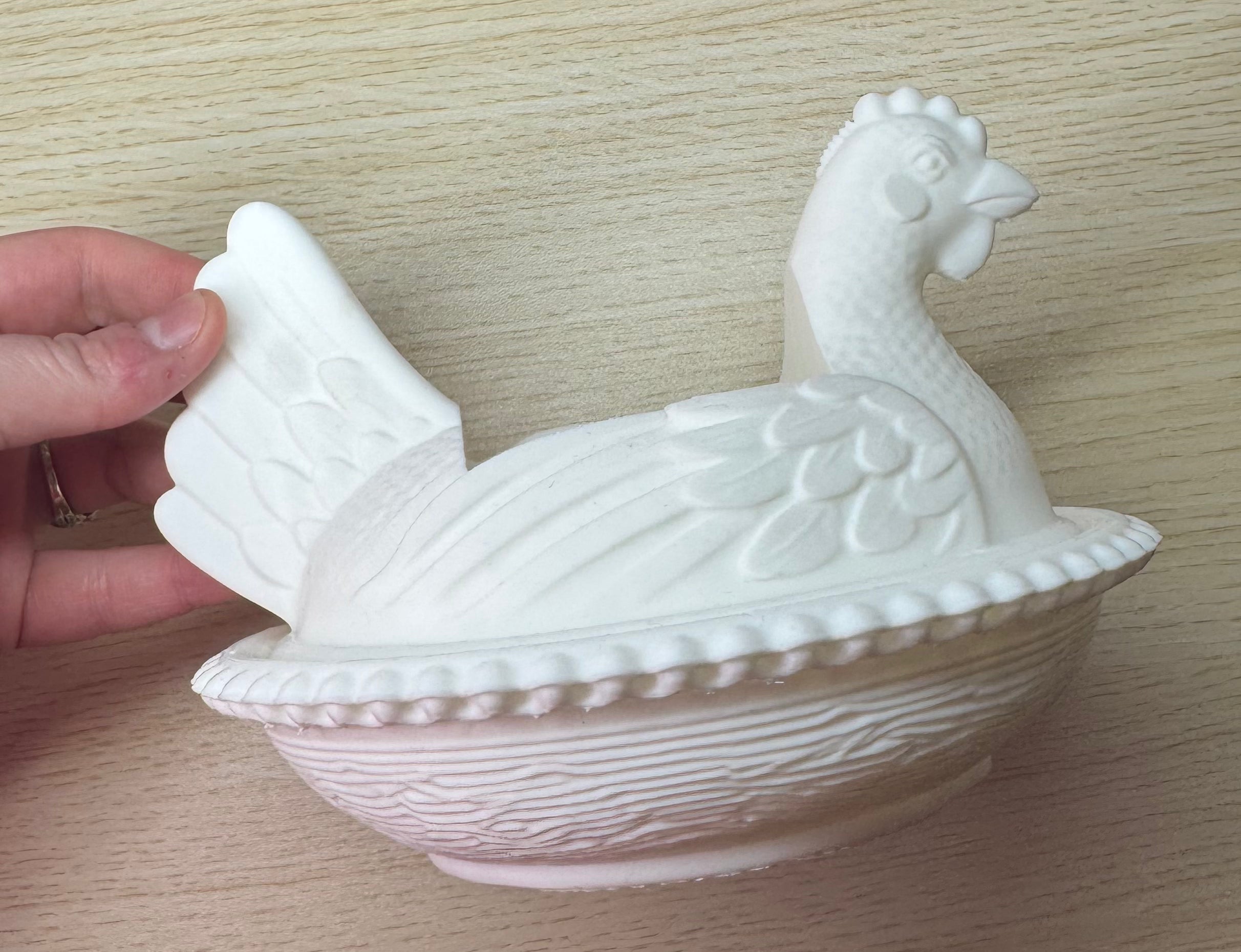 Hen BBW Soap Holder - White