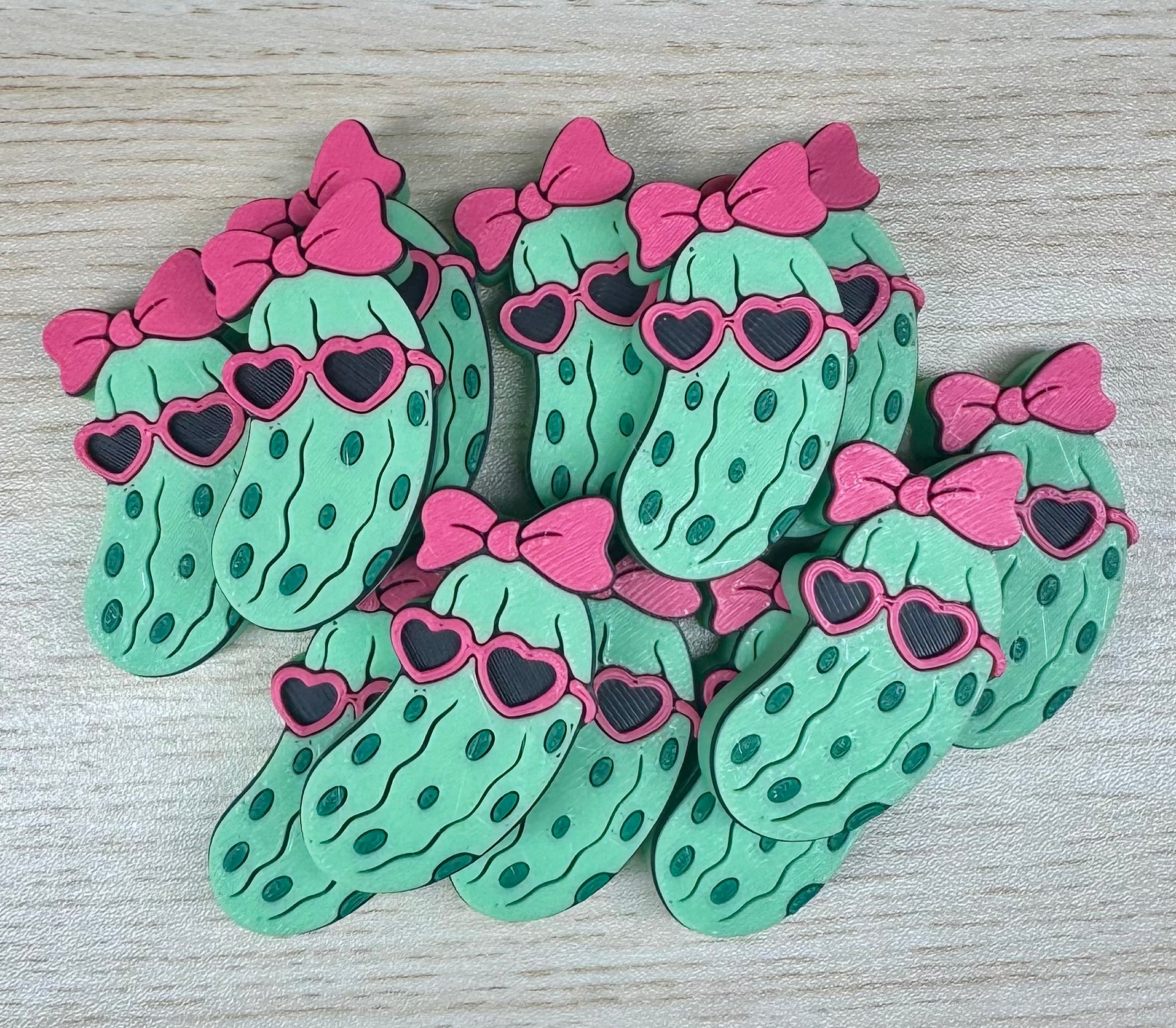 Pickle Straw Topper